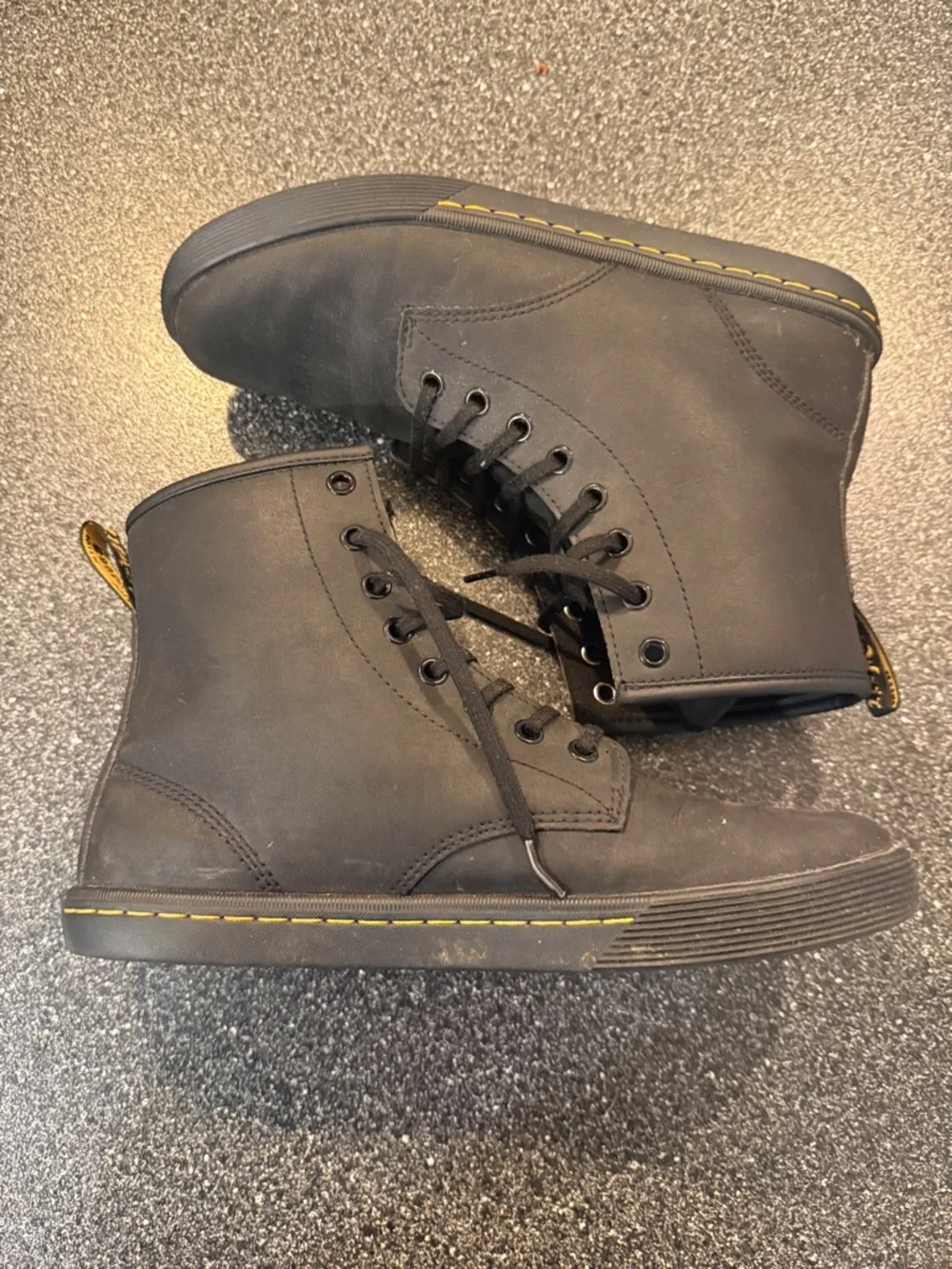 Dr. Martens Women’s Black High-Top Lace-Up Sheridan Combat Boots - size 9 - Picture 3 of 6